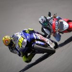 DP BBM Lucu Valentino Rossi Vs Anak Sekolah